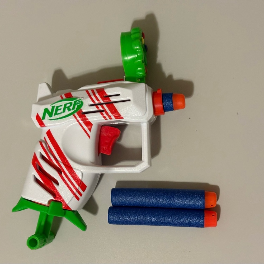 Nerf Elite 2.0 Jolly Dash Blaster 3 Nerf Darts Christmas Theme Nerf Dart Blaster